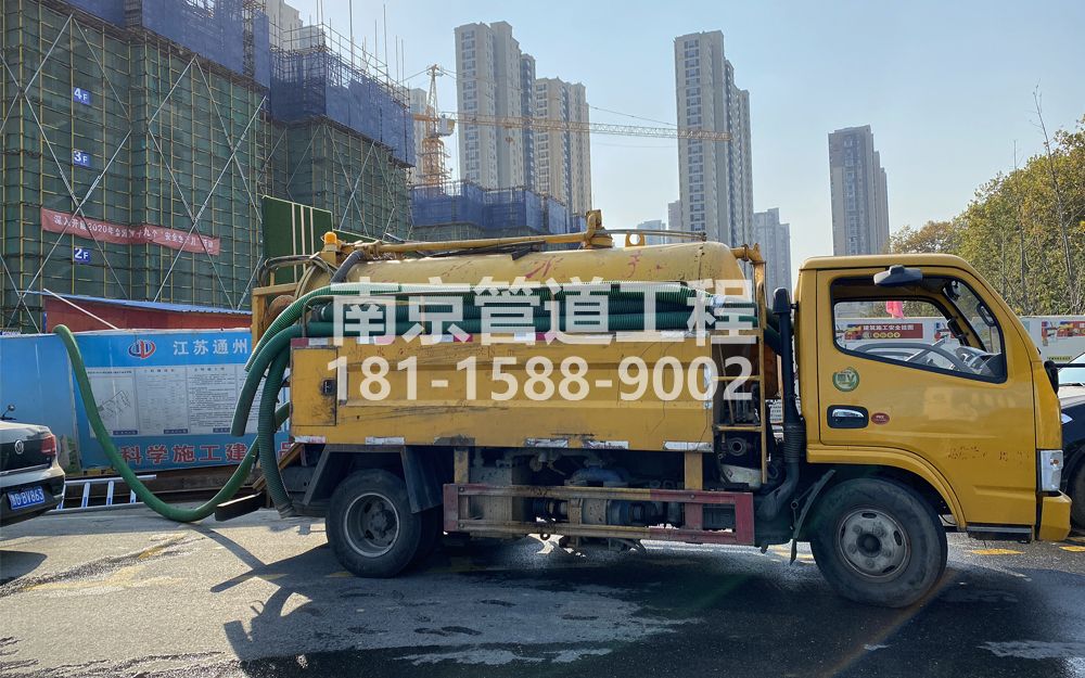 265宣闸村建筑工地抽粪