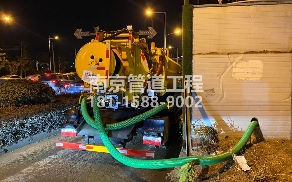 266宣闸村临时工地抽粪